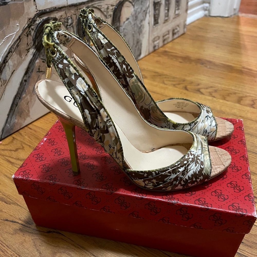 Guess heels